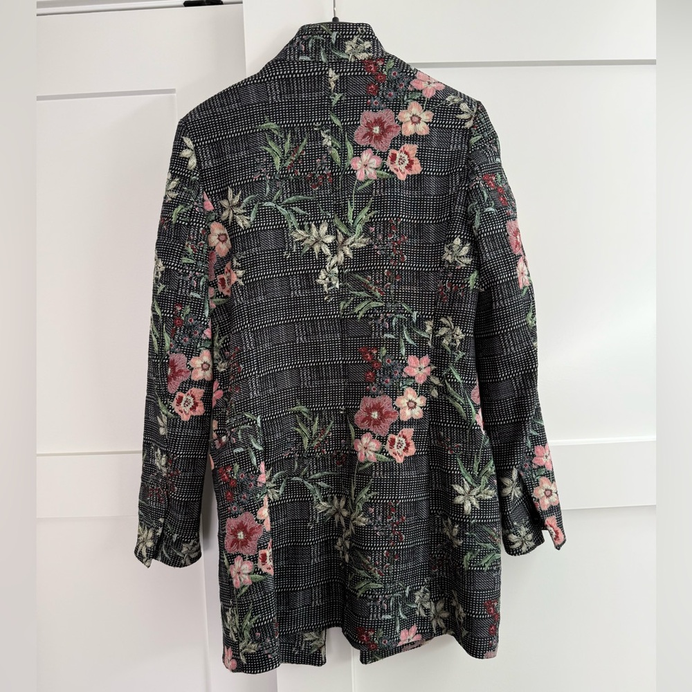 ZARA Floral Embroidered Blazer - Picture 6 of 6